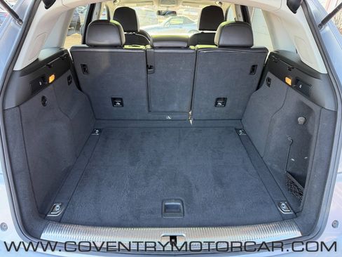 Used 2017 Audi Q5 2.0T Premium Plus w/ Technology Package image 17