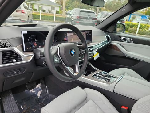 New 2026 BMW X5 xDrive40i w/ Executive Package image 19