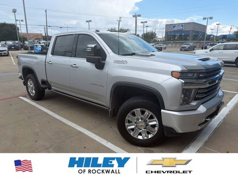 Used 2022 Chevrolet Silverado 3500 High Country w/ Technology Package AWD/4WD image 1