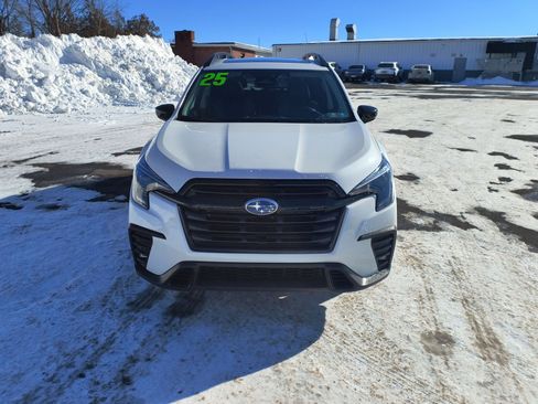 Certified 2025 Subaru Ascent Onyx Edition image 2