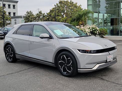 Used 2024 Hyundai Ioniq 5 Limited RWD image 28