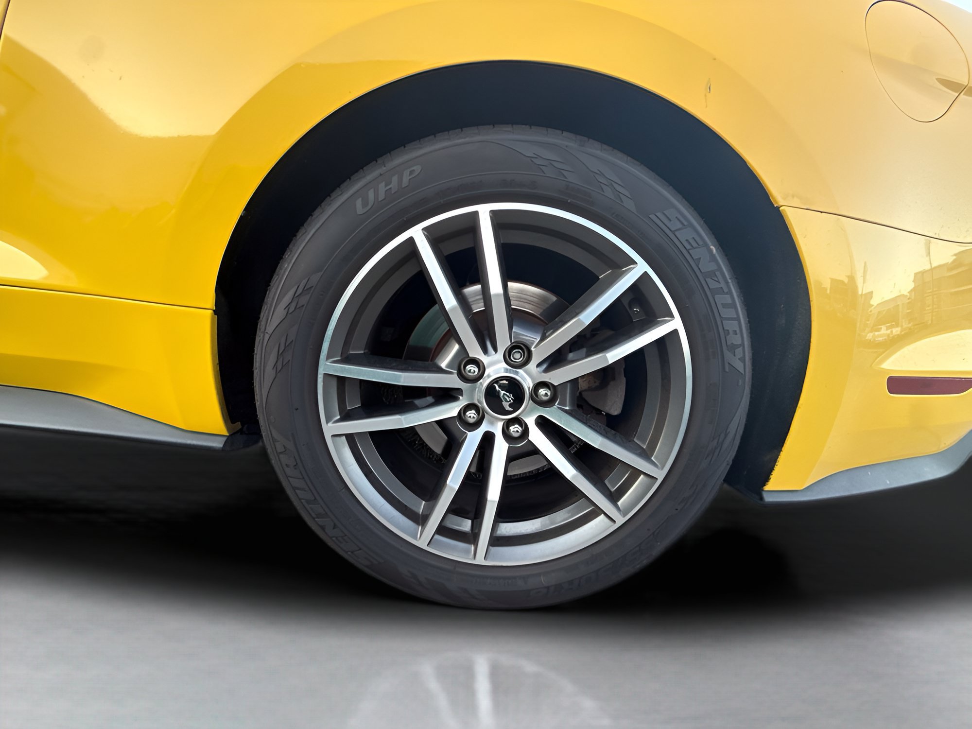 Used 2016 Ford Mustang Premium RWD image 16