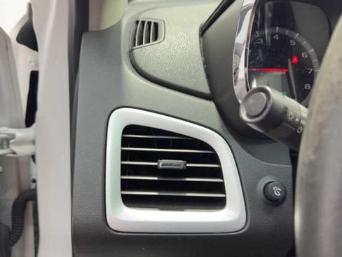 Used 2017 GMC Terrain SLE FWD image 30