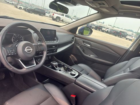 Certified 2023 Nissan Rogue SV w/ SV Premium B Package AWD/4WD image 25
