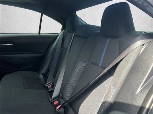 Used 2020 Toyota Corolla SE w/ SE Premium Package image 18