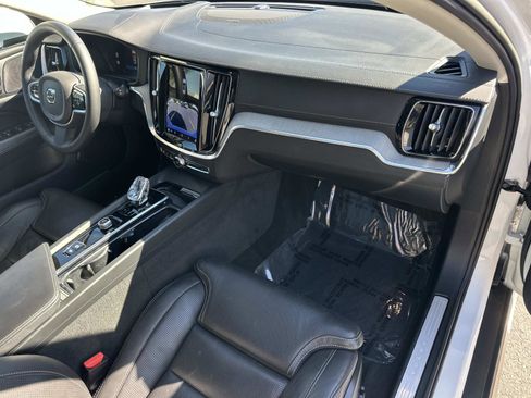 Certified 2023 Volvo V60 B5 Cross Country Ultimate w/ Climate Package image 26