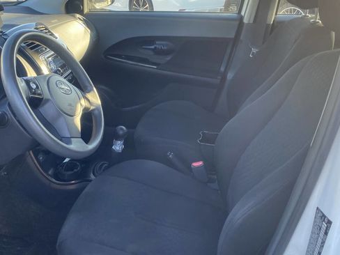 Used 2008 Scion xD image 9