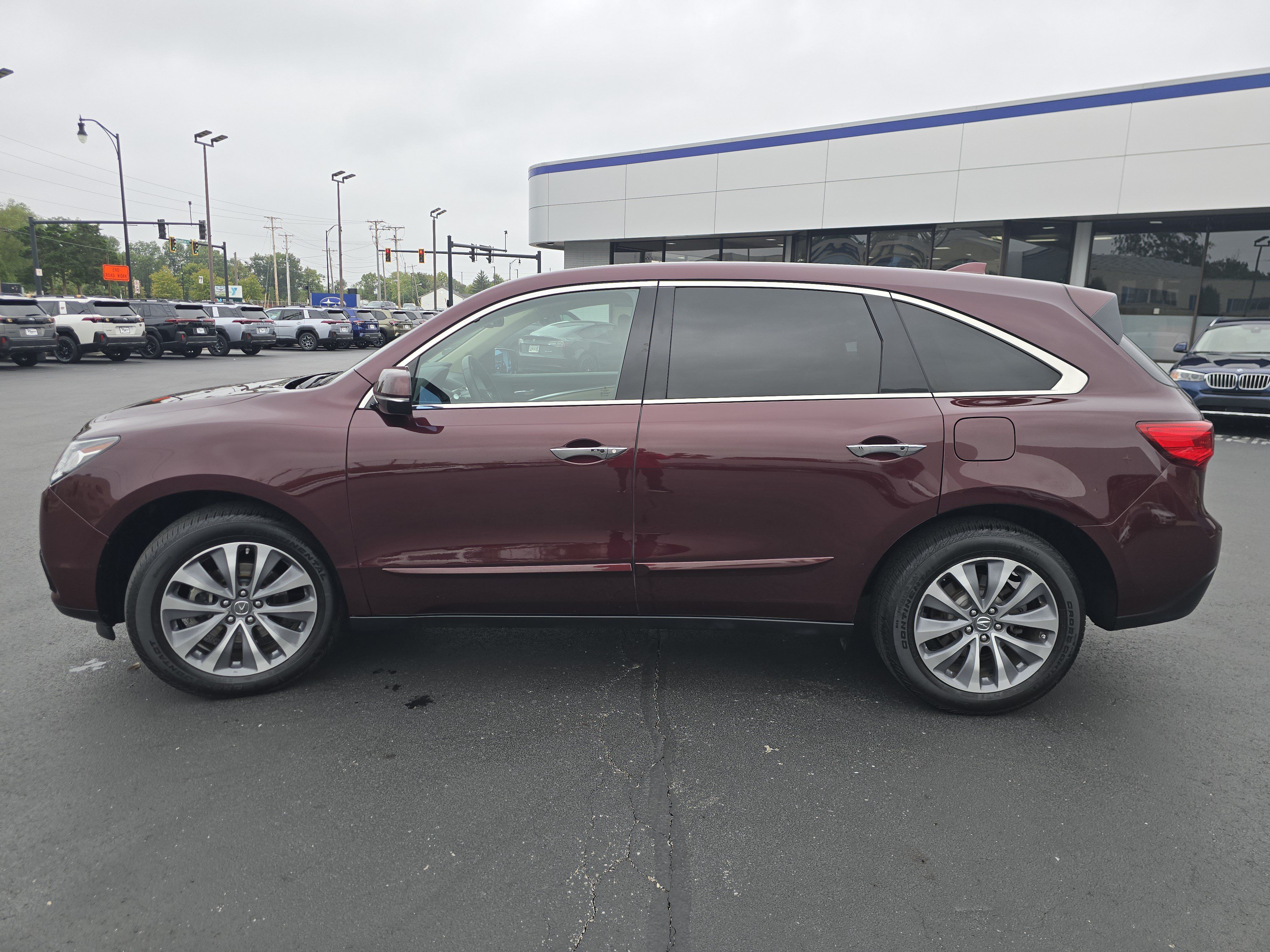 Used 2014 Acura MDX w/ Technology Package AWD/4WD image 4