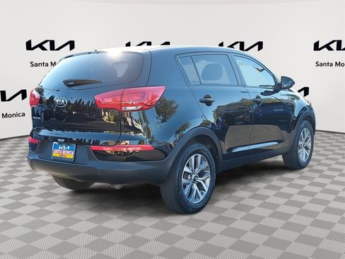 Used 2016 Kia Sportage LX image 5