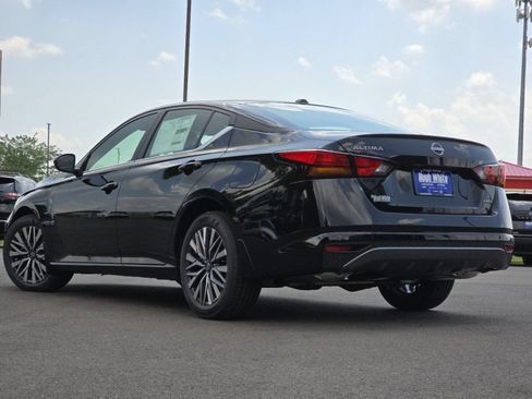 New 2026 Nissan Altima 2.5 SV AWD/4WD image 10