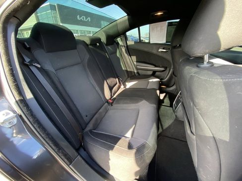 Used 2020 Dodge Charger SXT image 27