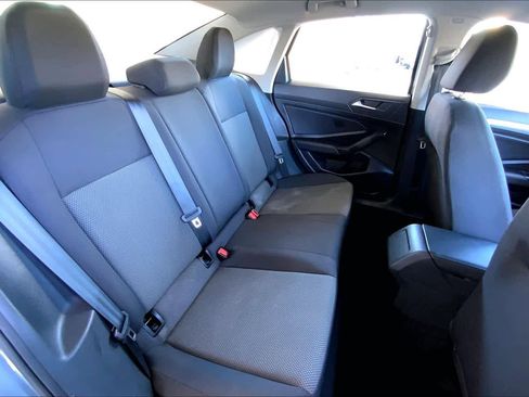 Used 2021 Volkswagen Jetta S image 20