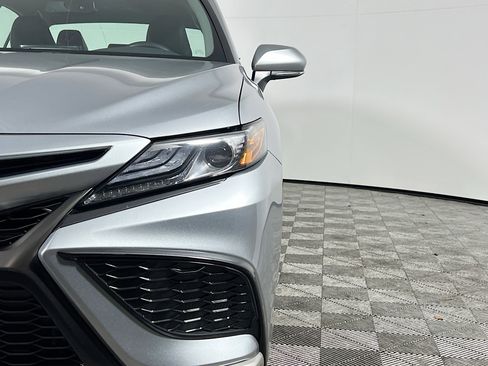 Used 2023 Toyota Camry XSE image 11