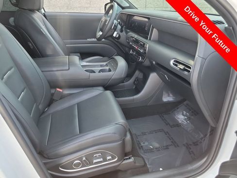 Used 2026 Hyundai Palisade Calligraphy FWD image 21