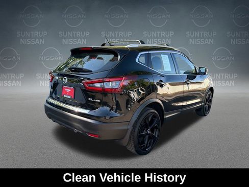 Used 2022 Nissan Rogue Sport SL AWD/4WD image 6