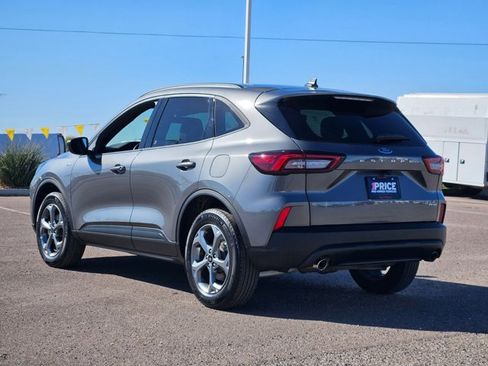 Used 2025 Ford Escape ST-Line image 7