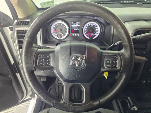 Used 2015 RAM 2500 ST w/ SXT Appearance Group image 28