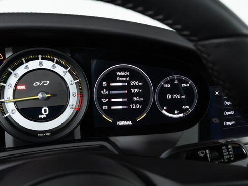 Used 2022 Porsche 911 GT3 image 39