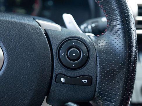 Used 2016 Lexus IS 350 RWD image 34