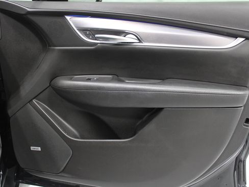 Used 2019 Cadillac XT5 Premium Luxury AWD/4WD image 25