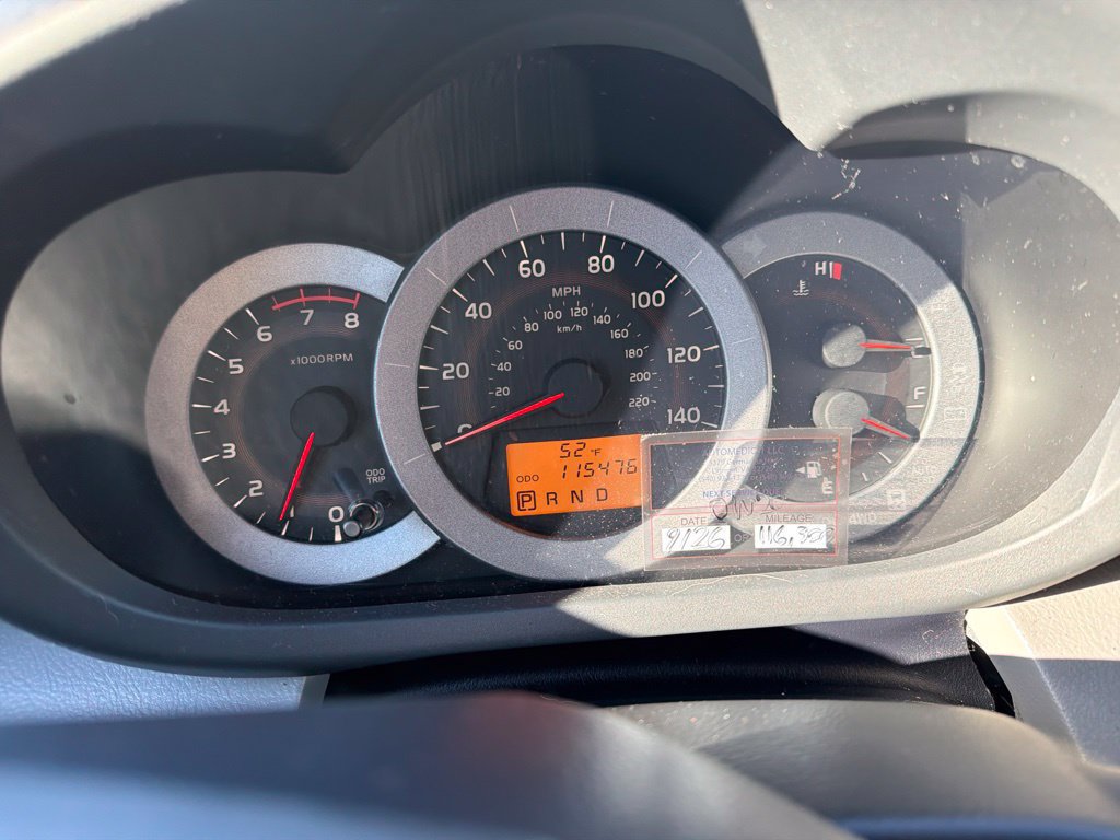 Used 2011 Toyota RAV4 2WD w/ Base L4 Extra Value Pkg image 17