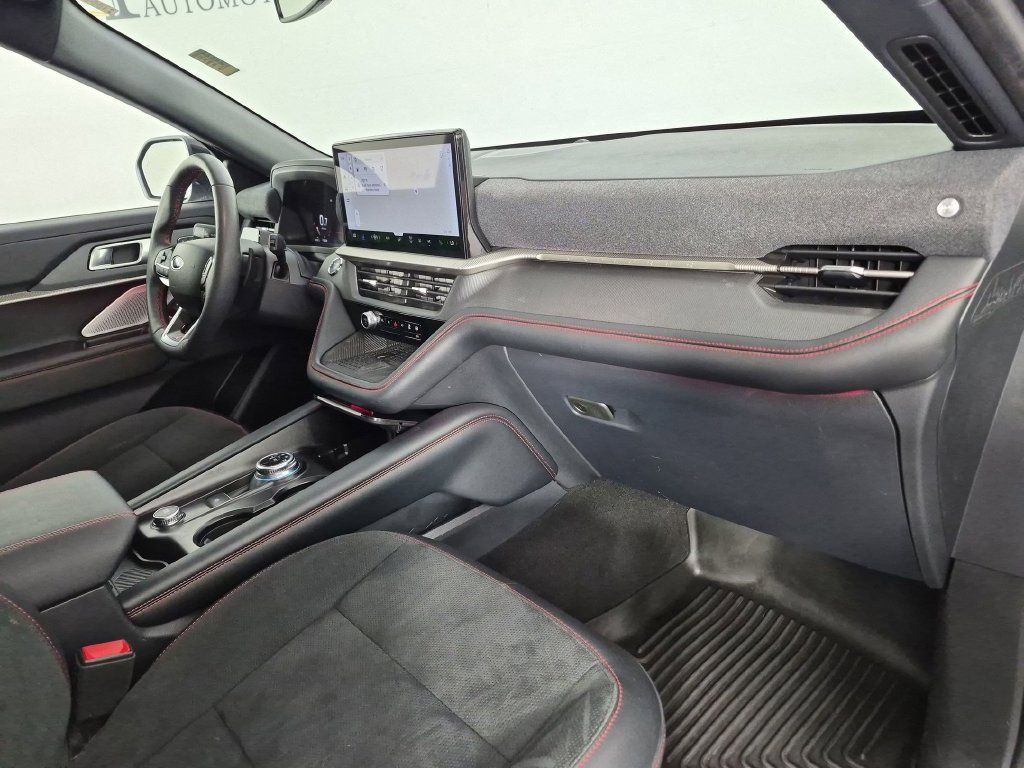 Used 2025 Ford Explorer ST w/ Sun And Sound Package AWD/4WD image 39