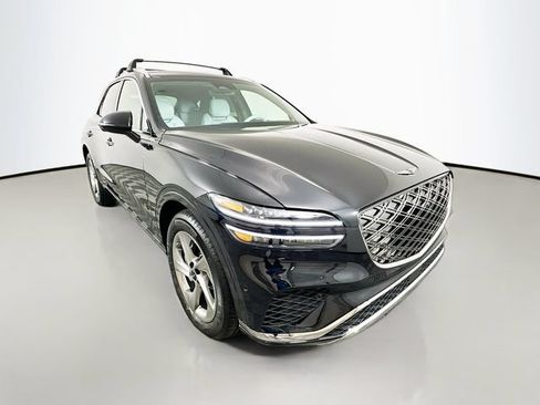 Certified 2026 Genesis GV70 2.5T Advanced AWD/4WD image 3