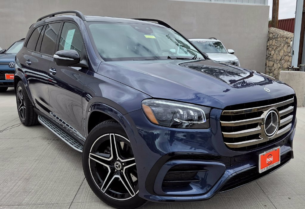 Used 2026 Mercedes-Benz GLS 450 4MATIC image 1