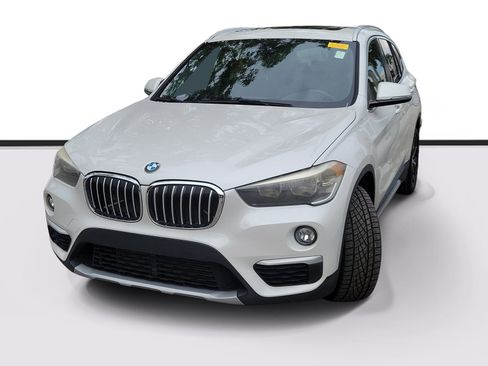 Used 2018 BMW X1 sDrive28i w/ Convenience Package FWD image 3
