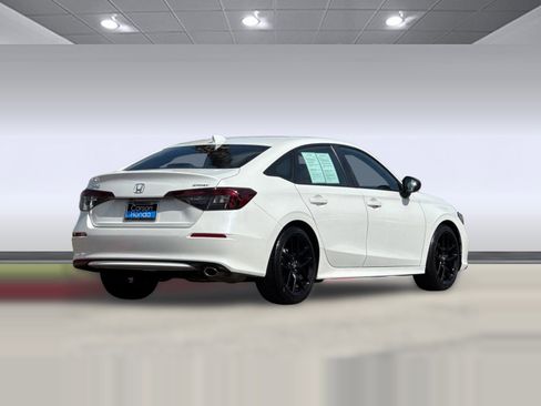 Certified 2025 Honda Civic Sport image 9