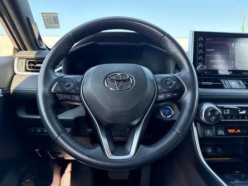 Used 2020 Toyota RAV4 XSE AWD/4WD image 20