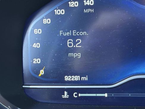 Used 2022 Chevrolet Suburban Z71 AWD/4WD image 19