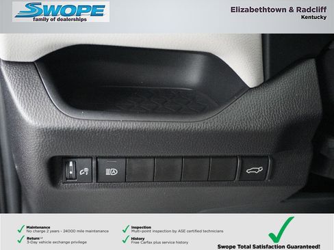 Used 2025 Toyota RAV4 XLE Premium image 15