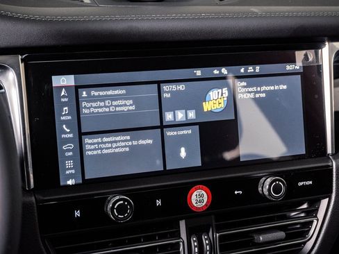 New 2026 Porsche Macan S image 20