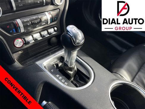 Used 2022 Ford Mustang Premium RWD image 17
