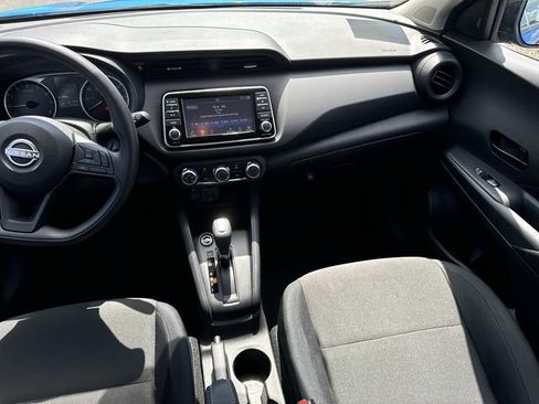 Used 2025 Nissan Kicks Play S FWD image 16