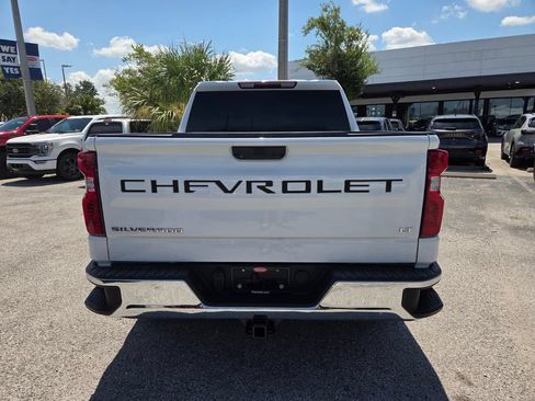 Used 2023 Chevrolet Silverado 1500 LT AWD/4WD image 12