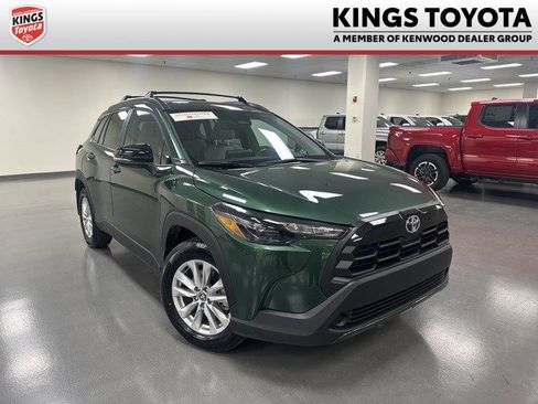 Certified 2026 Toyota Corolla Cross LE w/ Moonroof Package image 1