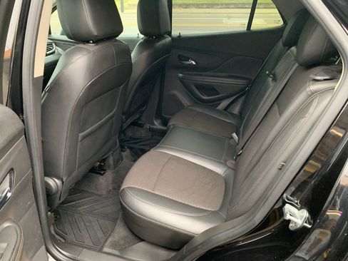 Used 2019 Buick Encore Preferred image 10