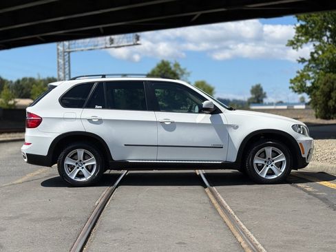 Used 2012 BMW X5 xDrive35d AWD/4WD image 2
