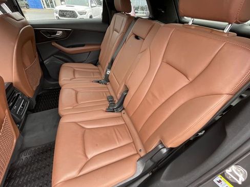 Used 2022 Audi Q7 2.0T Premium AWD/4WD image 17
