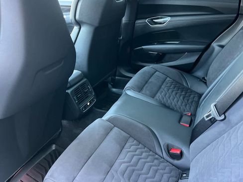 Used 2023 Audi e-tron GT Premium Plus w/ Performance Package image 5