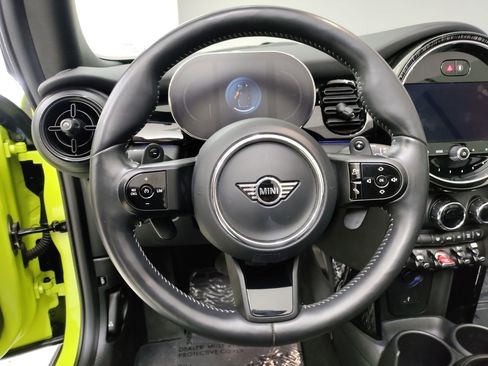 Certified 2023 MINI Cooper S image 16