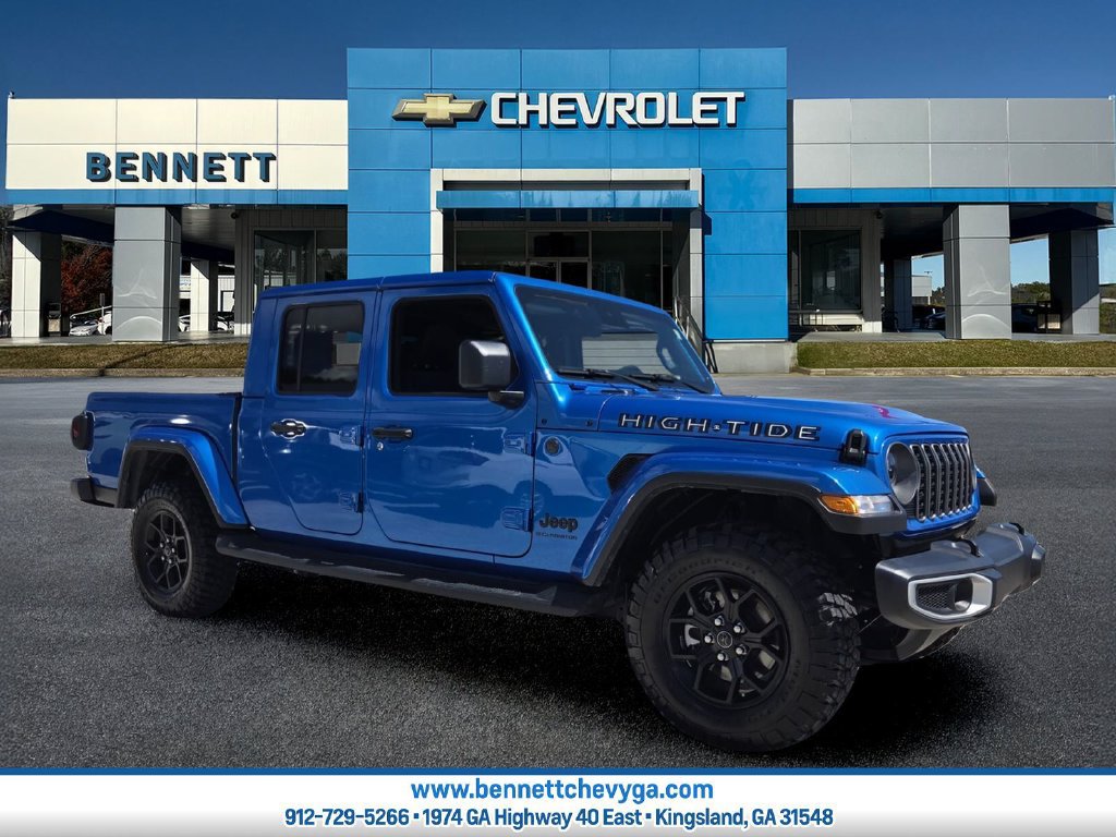 Used 2025 Jeep Gladiator Sport AWD/4WD image 1