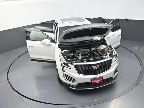 Used 2020 Cadillac XT5 Premium Luxury w/ Platinum Package AWD/4WD image 40