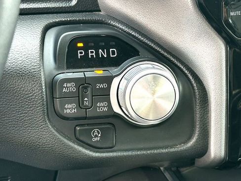 Used 2025 RAM 1500 Laramie AWD/4WD image 16