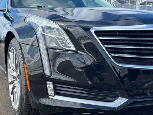 Used 2018 Cadillac CT6 Luxury image 11