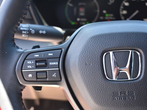 Certified 2025 Honda CR-V Sport image 15