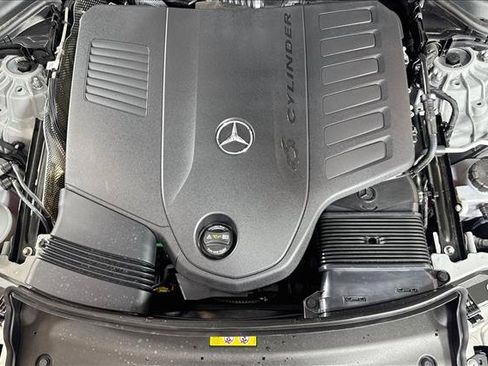 Used 2026 Mercedes-Benz E 450 4MATIC Sedan image 29