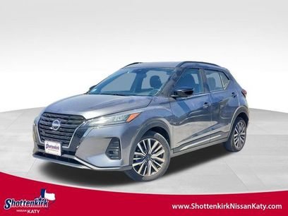 Used 2024 Nissan Kicks SR